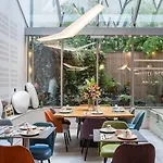 B55 Hotel Paris