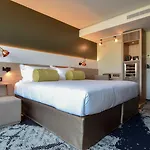Hotel B55 4*