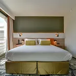 Hotel B55 Paris