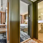 B55 Hotel 4*