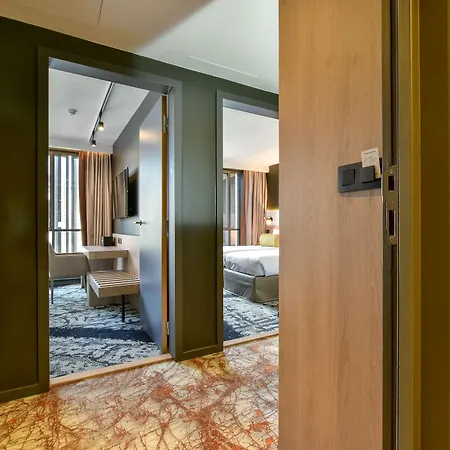 B55 Hotel