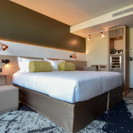 Hotel B55 Paris