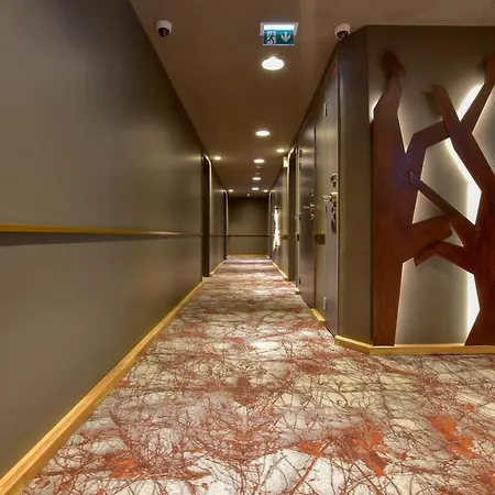 Hotel B55 Paris