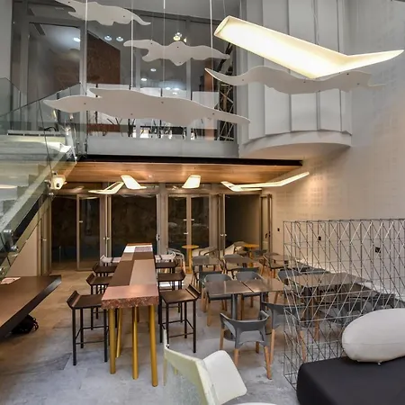 B55 Hotel 4*