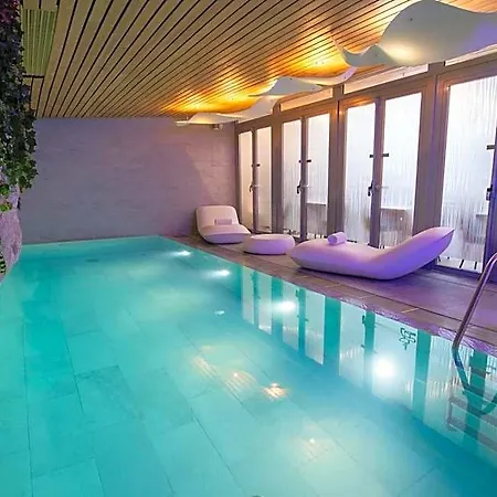 B55 Hotel Paris