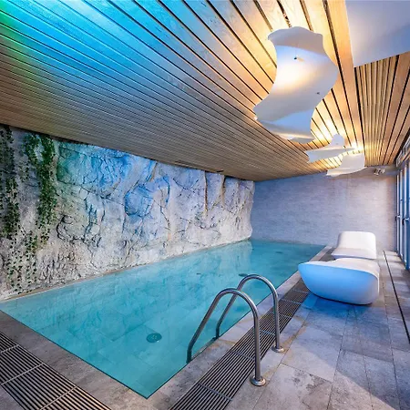 Hotel B55 Paris