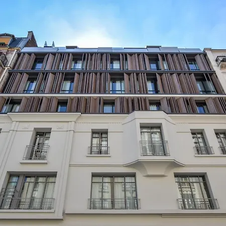 B55 4* Paris