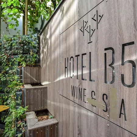 Hotel B55 París